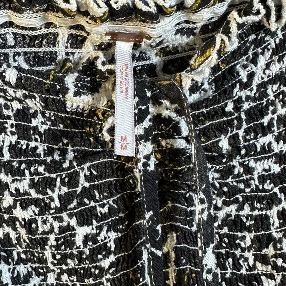 Free People Boho Smocked Strapless Jumpsuit Cropped Balloon LegS Aztec M Casual - Picture 11 of 11